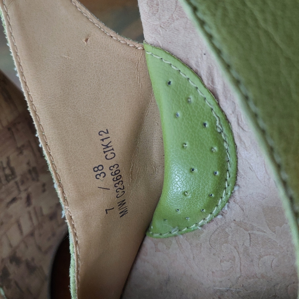 B.O.C. Sandal - Picture 3 of 6